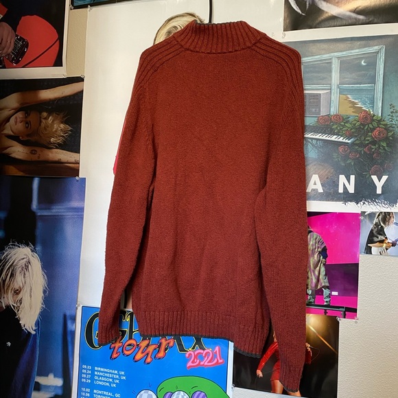 Columbia Knit Quarter Zip Sweater - Picture 3 of 3